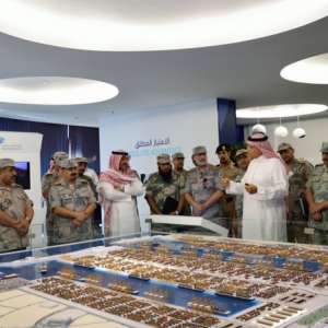 Director General of Saudi Border Guard Visits King Abdullah Port